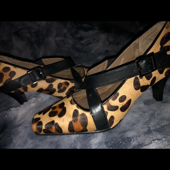Aerosoles animal print heels 7.5 - Picture 5 of 6